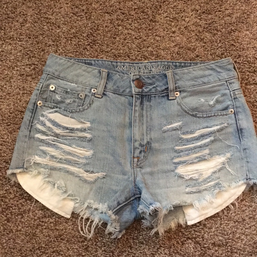 American Eagle High Waisted shorts